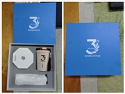 亞科邁 3 周年紀(jì)念禮品怎么定制？這套藍(lán)色禮盒藏著成長(zhǎng)故事