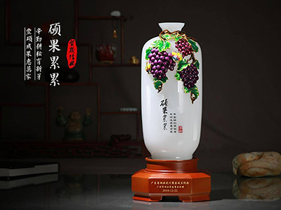 對于企業(yè)商務禮品，就選中禮集禮品定制網(wǎng)