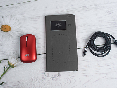 這款無(wú)線充電鼠標(biāo)你絕對(duì)沒(méi)見過(guò)，MIDU新品發(fā)布重新定義