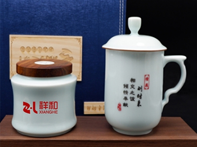 不知道會(huì)議禮品怎么送？老司機(jī)給你支招
