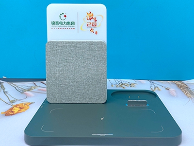 企業(yè)禮品怎么定制有創(chuàng)意？看過來這款方案是不是你喜歡的？