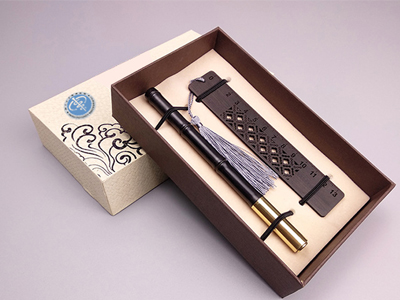 還在為會(huì)議紀(jì)念禮品而煩擾嗎？看完以下推薦包你有用。