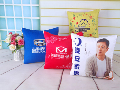 汽車店搞活動促銷，什么樣的促銷禮品更適合車主呢？
