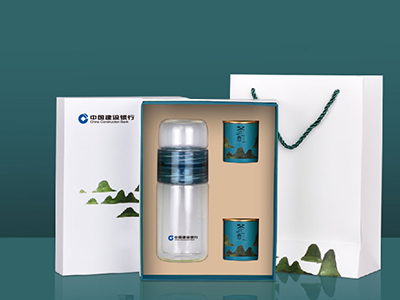 客戶禮品推薦方案，簡單大方又不失高級感。
